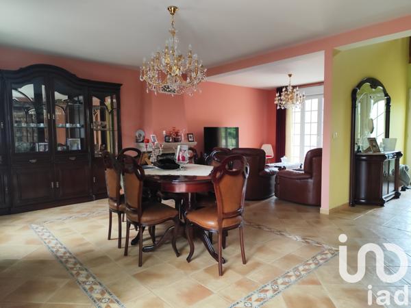 Maison à vendre 7 pièces 145 m² Pontault-Combault
