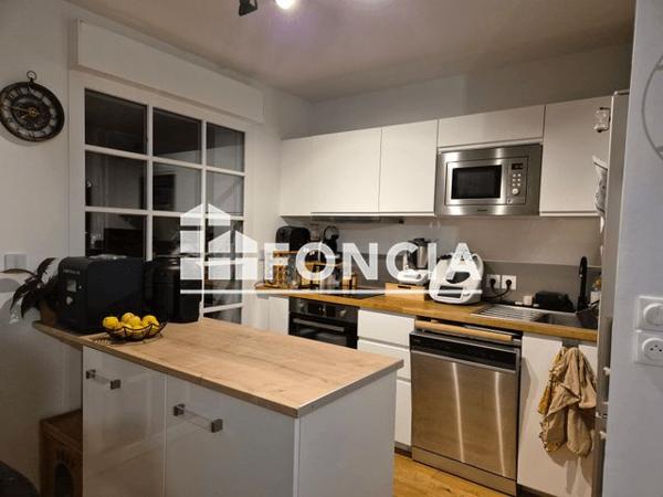 Location Appartement 4 pièces 81 m² - RUE ANGELA DAVIS Lens 62300