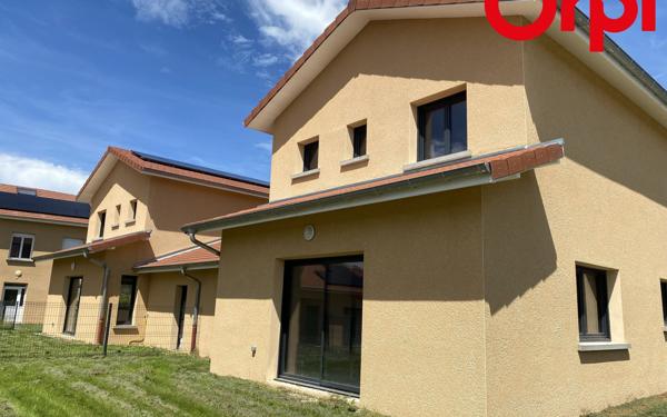 Maison à louer    4 pièces • 88,42 m2 Saint-Hilaire-de-la-Côte