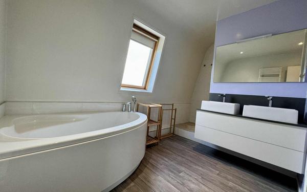 Maison à vendre    5 pièces •  Hazebrouck