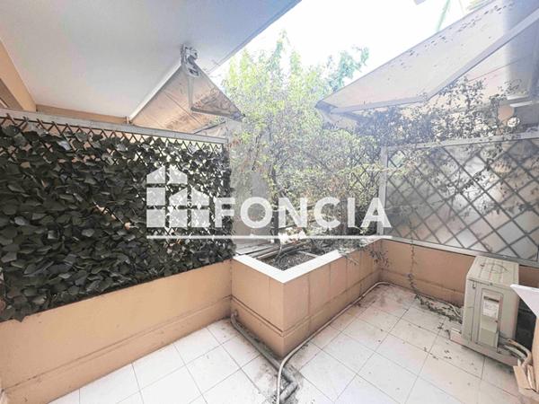 Location Appartement 2 pièces 38.49 m² - 10 IMPASSE DE LA BERGERIE Cannes 06400