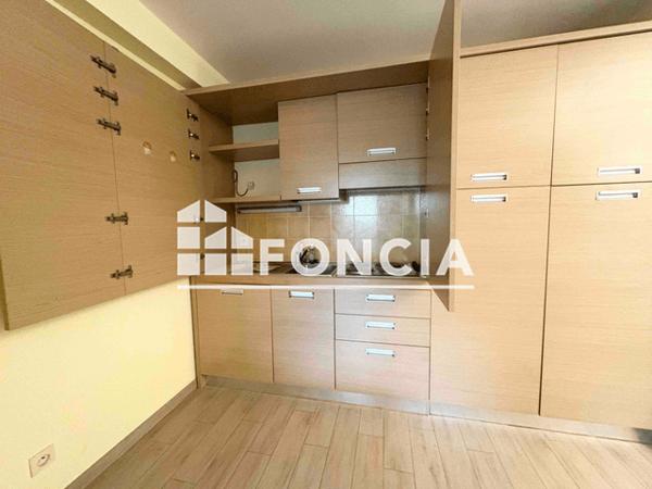 Location Appartement 2 pièces 38.49 m² - 10 IMPASSE DE LA BERGERIE Cannes 06400