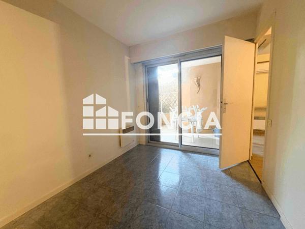 Location Appartement 2 pièces 38.49 m² - 10 IMPASSE DE LA BERGERIE Cannes 06400