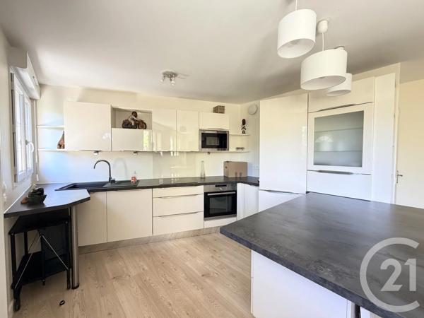 Maison à vendre  9 pièces - 205 m 2   MASSY  - 91