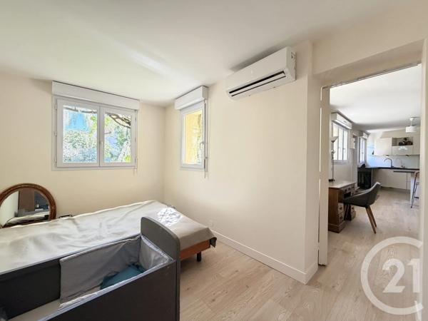 Maison à vendre  9 pièces - 205 m 2   MASSY  - 91