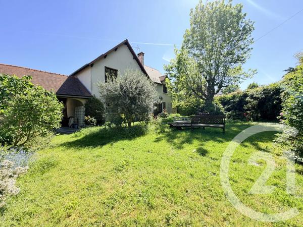 Maison à vendre  9 pièces - 205 m 2   MASSY  - 91