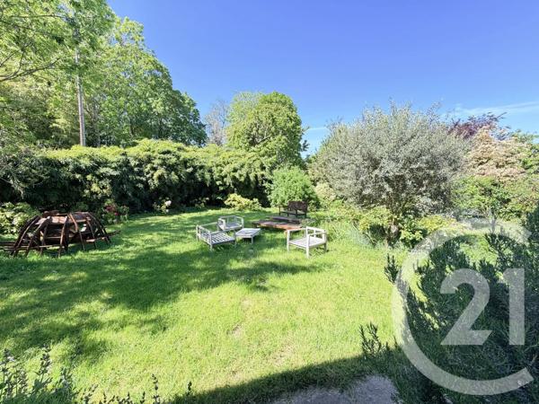 Maison à vendre  9 pièces - 205 m 2   MASSY  - 91