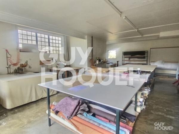 Deux maisons et un atelier sur Orthez