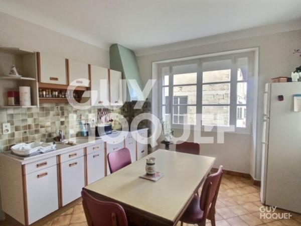 Deux maisons et un atelier sur Orthez