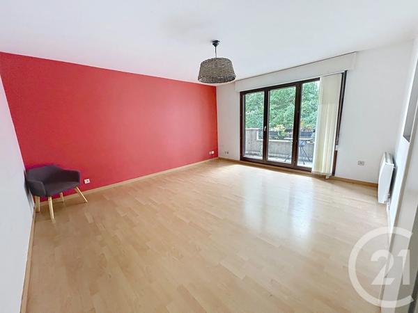 Appartement F2 à vendre  2 pièces - 50,50 m 2   LE KREMLIN BICETRE  - 94