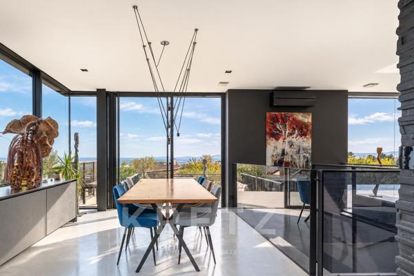 Superbe Villa contemporaine avec vue sur Lyon