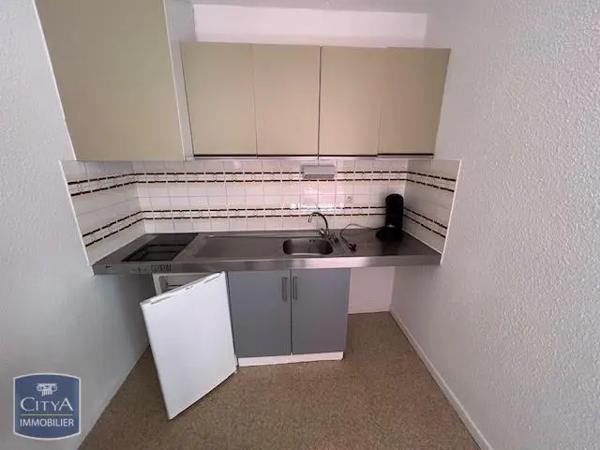 Appartement à louer 1 pièce 26.85m² Montpellier (34080)