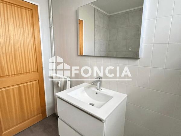 Location Appartement 4 pièces 93.5 m² - 14 RUE DE BELFORT Limoges 87000