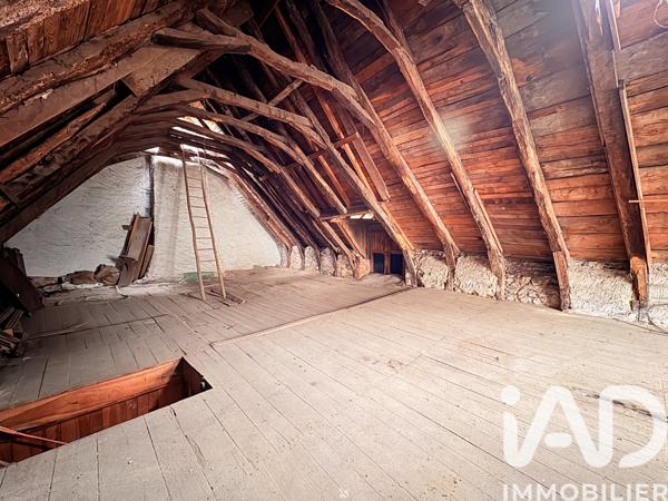 Maison à vendre 7 pièces 220 m² Mauriac