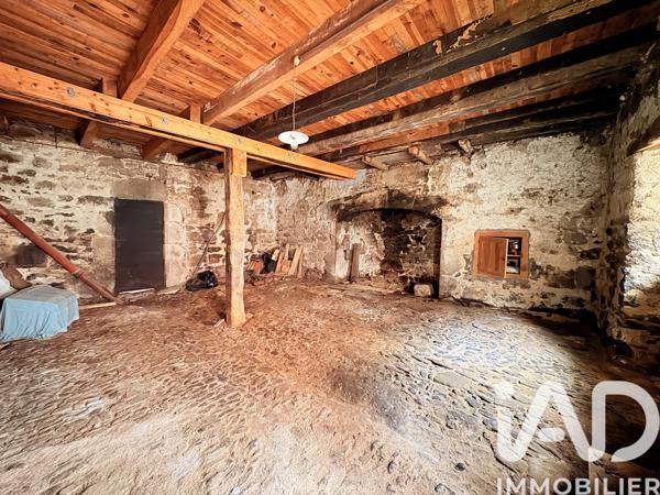 Maison à vendre 7 pièces 220 m² Mauriac