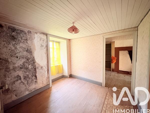 Maison à vendre 7 pièces 220 m² Mauriac