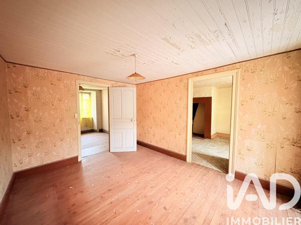 Maison à vendre 7 pièces 220 m² Mauriac