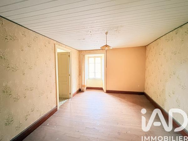 Maison à vendre 7 pièces 220 m² Mauriac