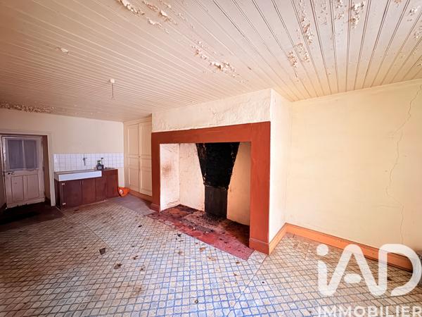 Maison à vendre 7 pièces 220 m² Mauriac