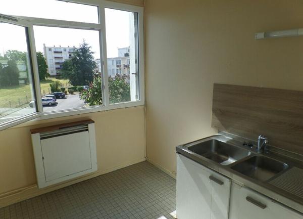 Appartement à vendre    4 pièces • 80,17 m2 Saint-Aubin-lès-Elbeuf