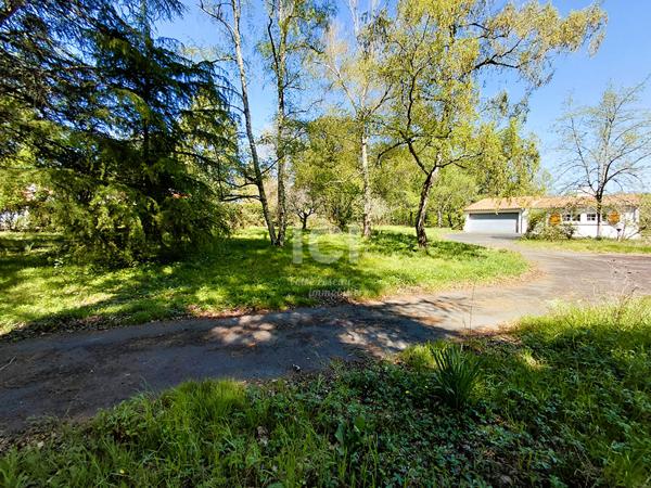Terrain Basse Goulaine 2420 m2