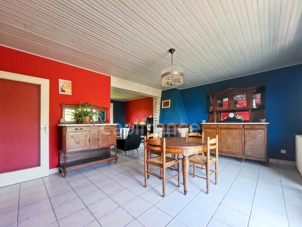 ETEVAUX, Maison sur sous-sol complet – 2 chambres et 1 bureau