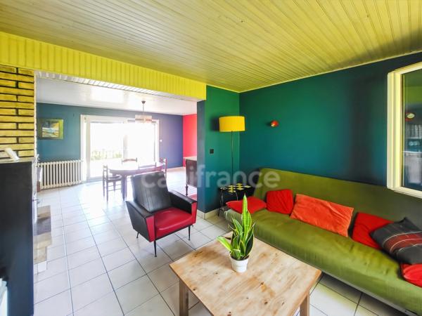 ETEVAUX, Maison sur sous-sol complet – 2 chambres et 1 bureau