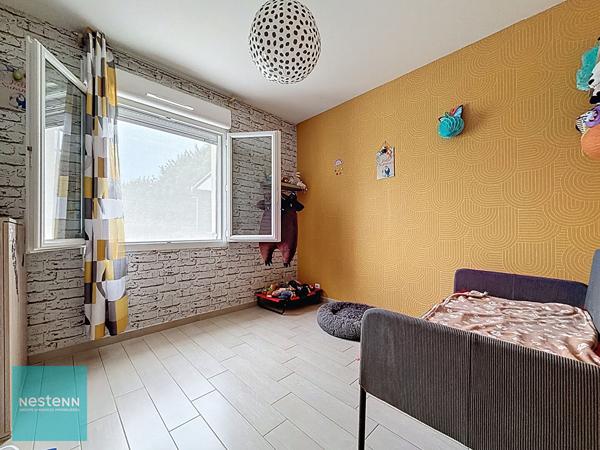 Maison moderne à vendre à Bléré - 6 pièces, 4 chambres