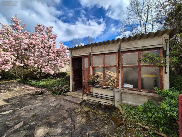 Maison de ville à vendre à Crozon-sur-Vauvre dans l'Indre (36140), ref : CG/369   
4 rue des églantines