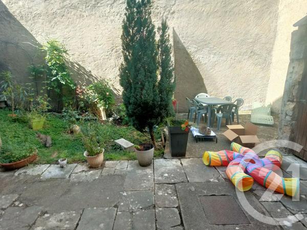 Immeuble à vendre  257 m 2   NEVERS  - 58