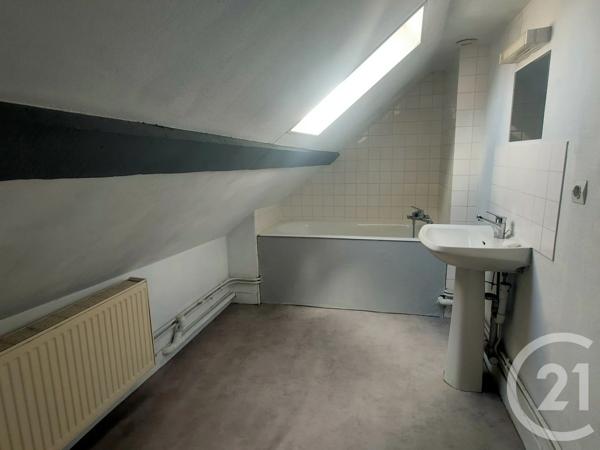 Immeuble à vendre  257 m 2   NEVERS  - 58