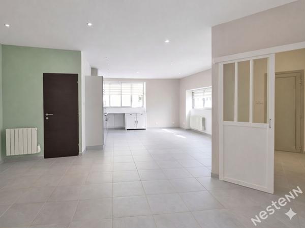 Appartement aux allures de maison de ville au centre de Chalon, 3 chambres, coin bureau, DPE C, avec possibilité de garage à louer