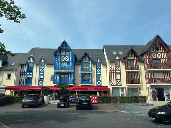 Saint-Arnoult - Opportunité d'investissement : 3 pièces - 60m2 - Prix 265 000