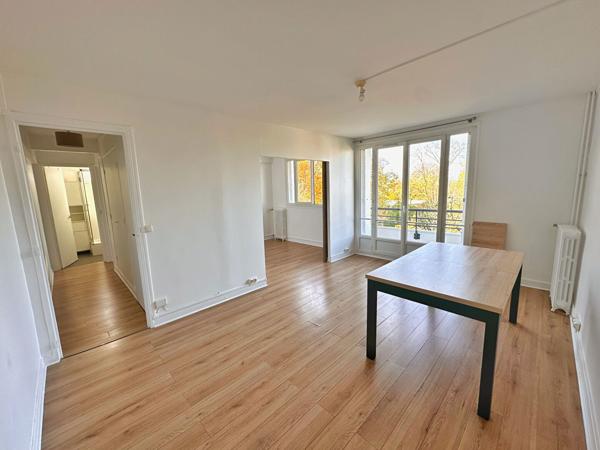 Appartement Nanterre 3 pièce(s) 64.42 m2