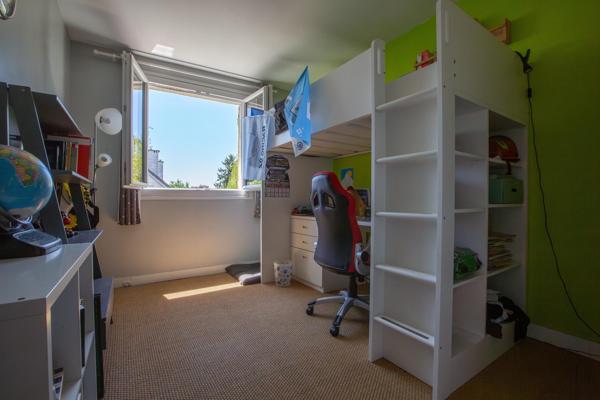 SUPERBE MAISON FAMILIALE 118 m2 AVEC GARAGE