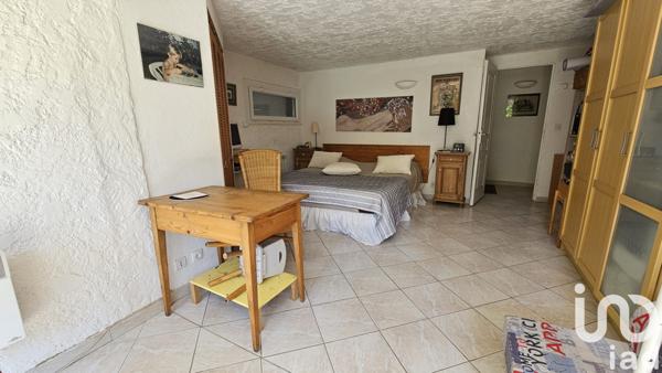 Maison à vendre 6 pièces 204 m² Saint-Jeannet