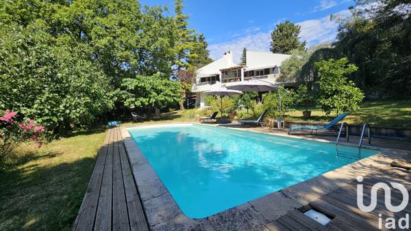 Maison à vendre 6 pièces 204 m² Saint-Jeannet