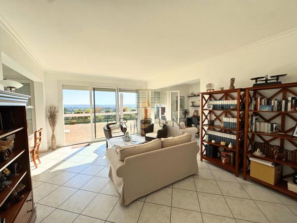Maison 4 pièce(s) 3 chambre(s) 99.35 m²