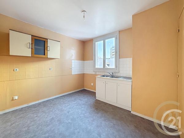 Appartement F3 à vendre  3 pièces - 72,50 m2 COMPIEGNE - 60