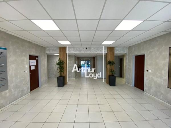 Bureaux à louer à Toulouse - La Cépière avec parkings privatifs et accès métro