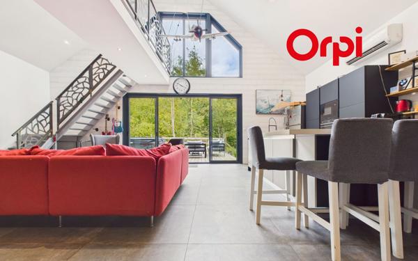 Maison à vendre    6 pièces •  Bernay