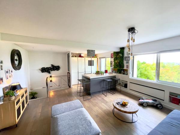 Grande Maison avec ROOFTOP et vue imprenable