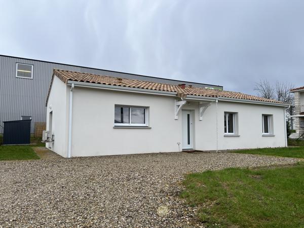 A louer - Maison de plain-pied avec jardin à Damazan