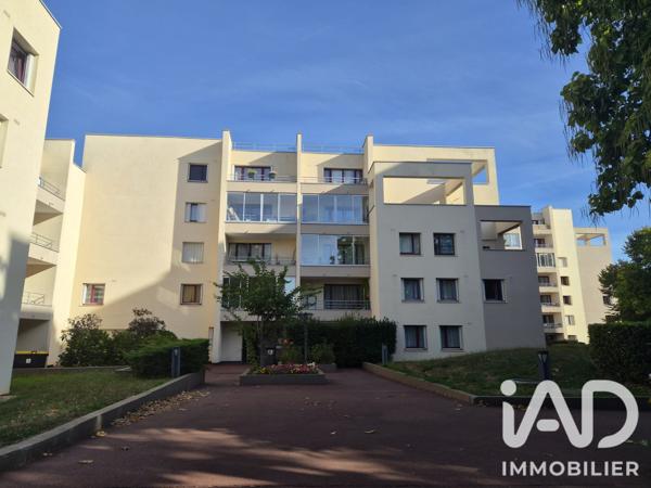 Appartement à vendre 4 pièces 92,45 m² Montigny-le-Bretonneux