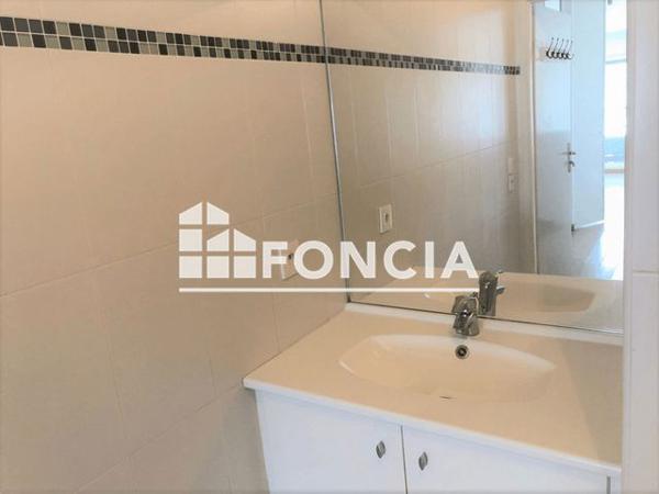 Location Studio 25.88 m² - 173 AVENUE GAMBETTA Paris 75020