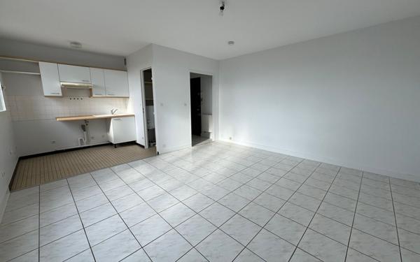 Appartement à louer    1 pièce •  Orléans