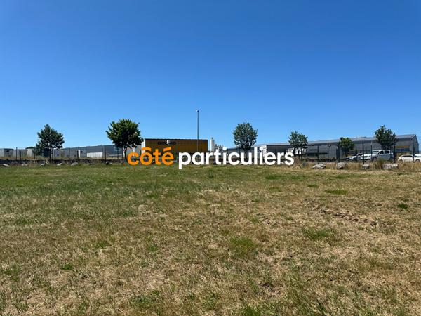 Vente Terrain2450 m² - CHASPUZAC (43320)