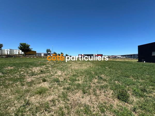 Vente Terrain2450 m² - CHASPUZAC (43320)
