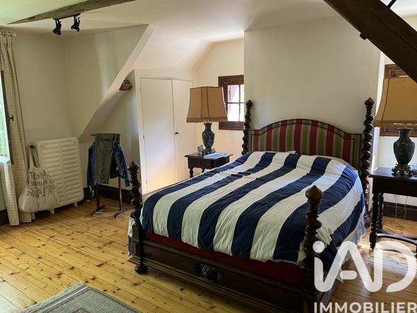 Maison à vendre 10 pièces 257,85 m² Milly-sur-Thérain