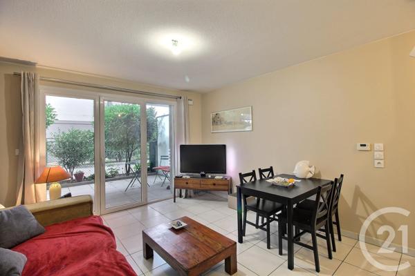 Appartement F2 à vendre  2 pièces - 40,43 m2 THONON LES BAINS - 74